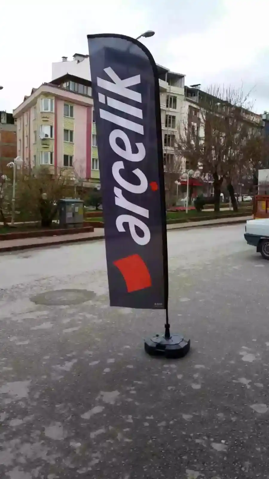 Beyaz Eşyacı Yelken Bayrağı-3