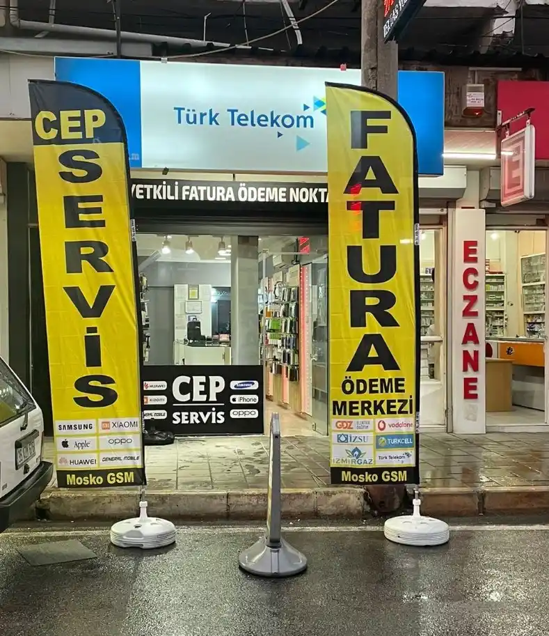 Cep Telefoncu Yelken Bayrağı-34