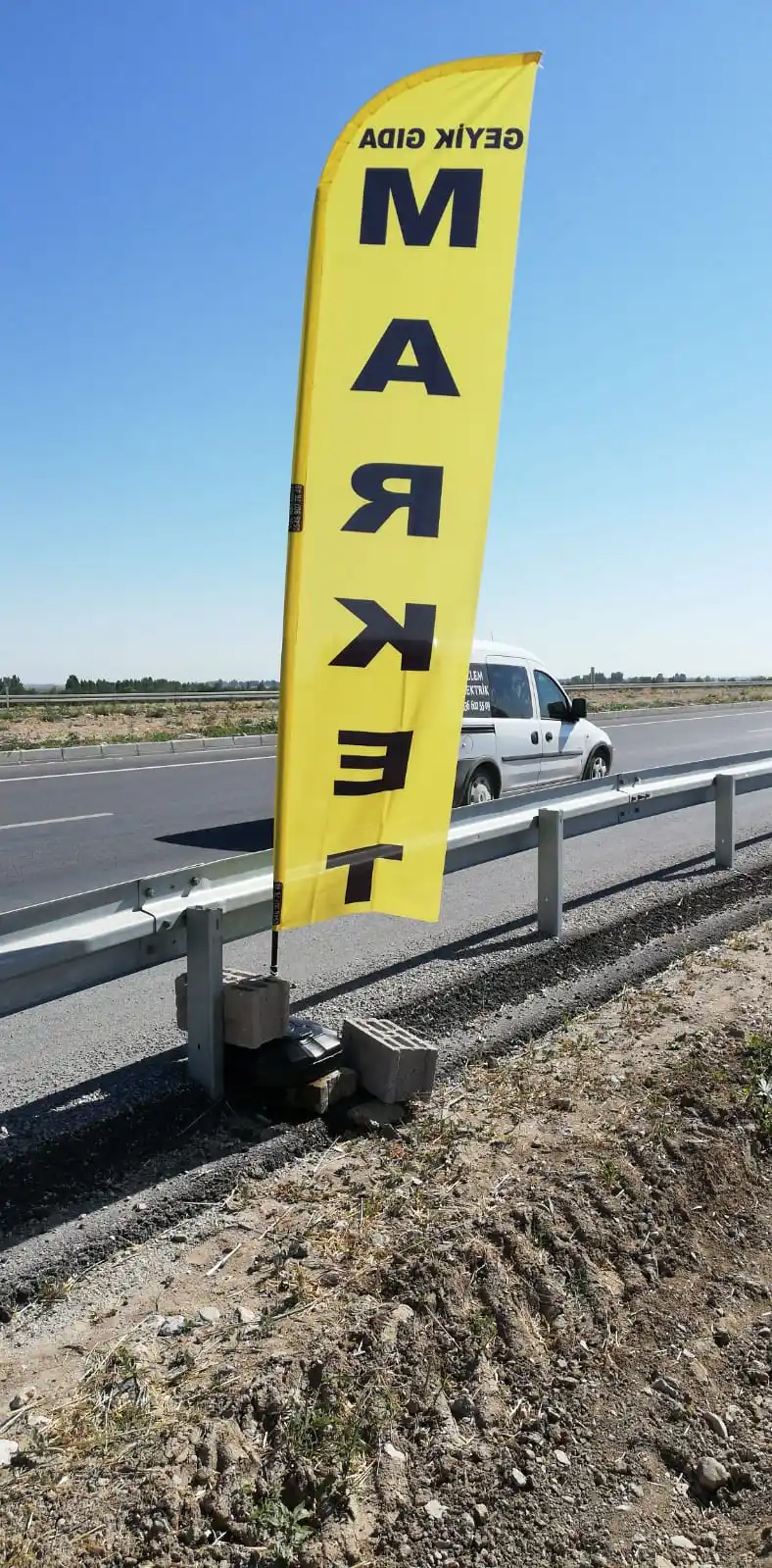 Market Yelken Bayrağı-2